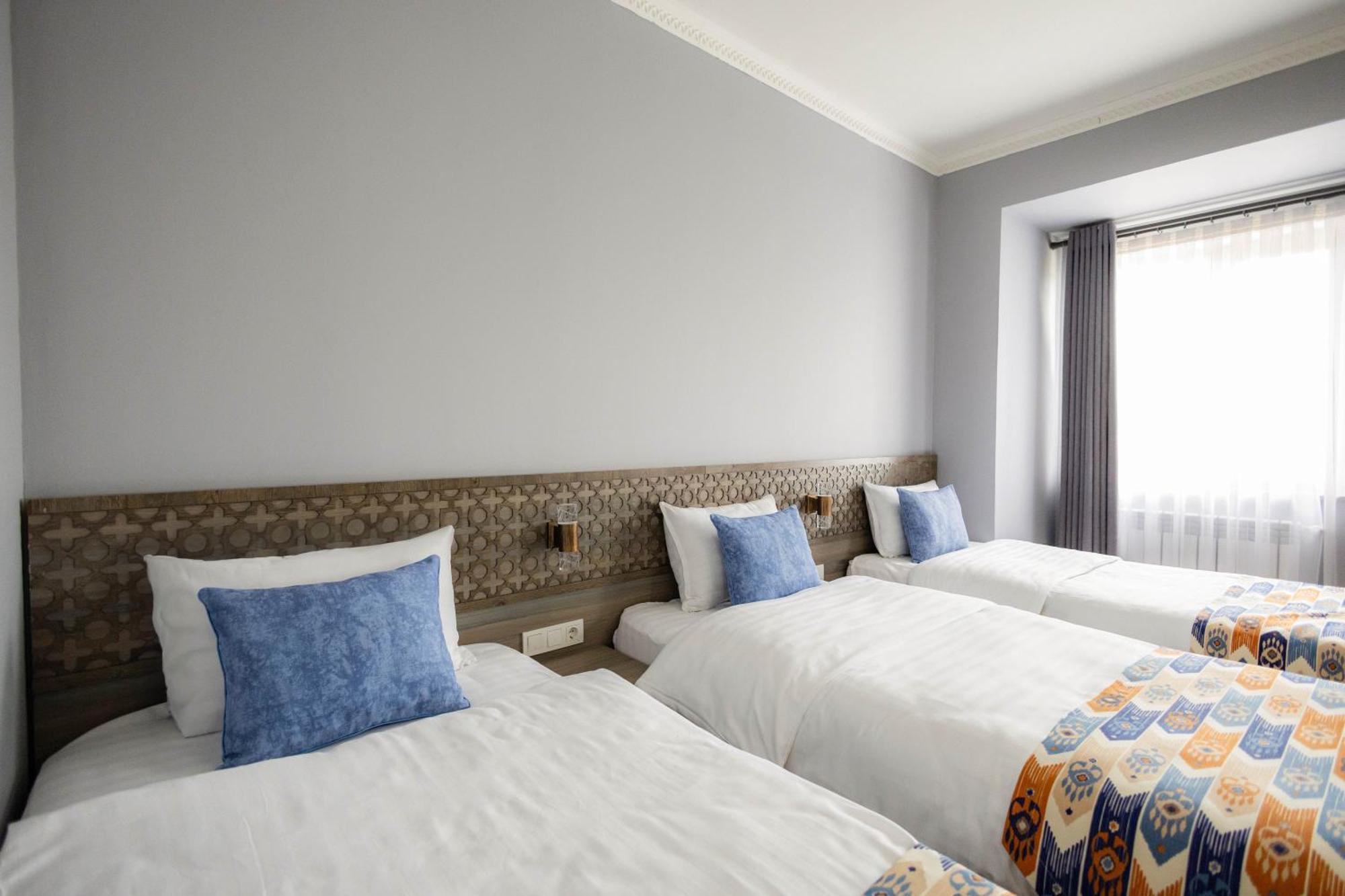 Khan Hotel Σαμαρκάνδη Δωμάτιο φωτογραφία